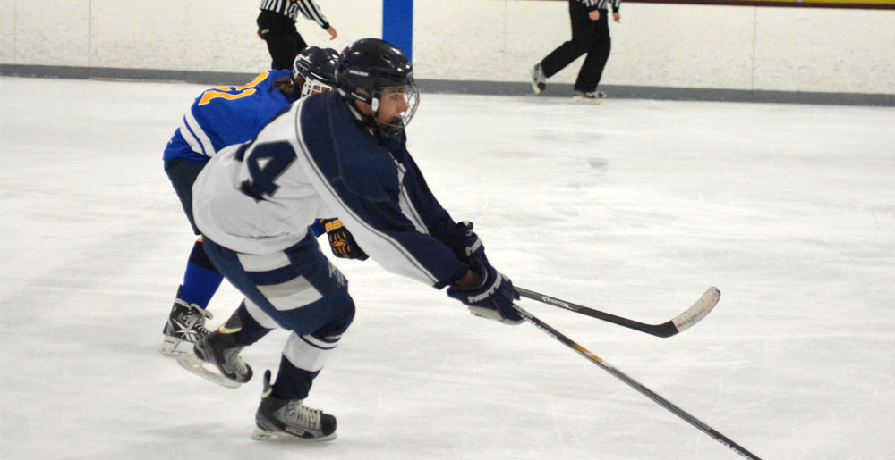 Ice Hockey Faces Rutgers In DVCHC Championship Series This Weekend