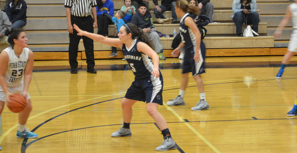 Lions Cap Regular Season With Triumph At Trinity
